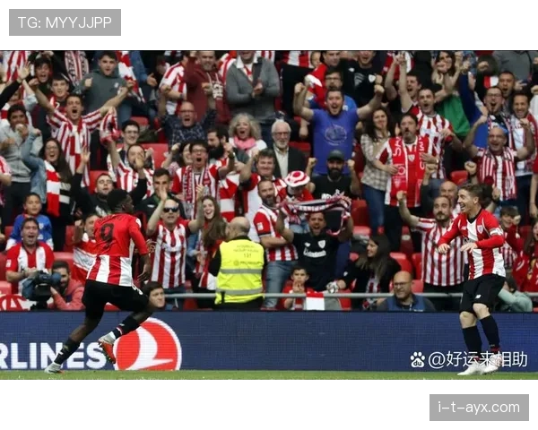 阿尔瓦雷斯破门如麻尽显射手本色,球队状态回升剑指新高 阿尔瓦雷斯破门如麻尽显射手本色,球队状态回升剑指新高