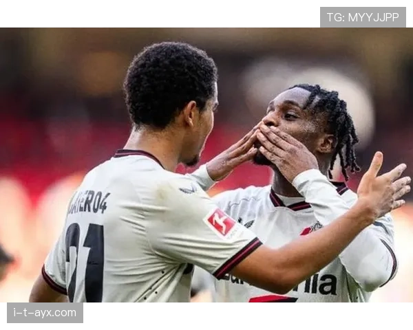 水晶宫边路闪电反击成制胜关键,稳健表现助球队斩获重要胜利 水晶宫边路闪电反击成制胜关键,稳健表现助球队斩获重要胜利